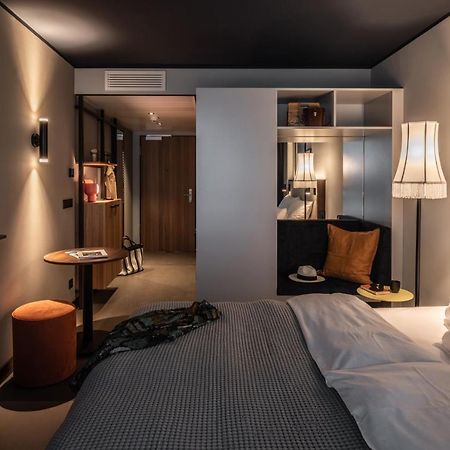 Revo Munich Aparthotel Bagian luar foto